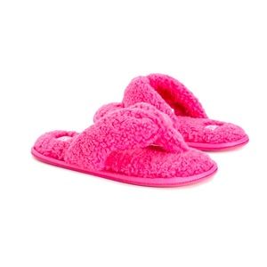 Muk Luks woman pink
